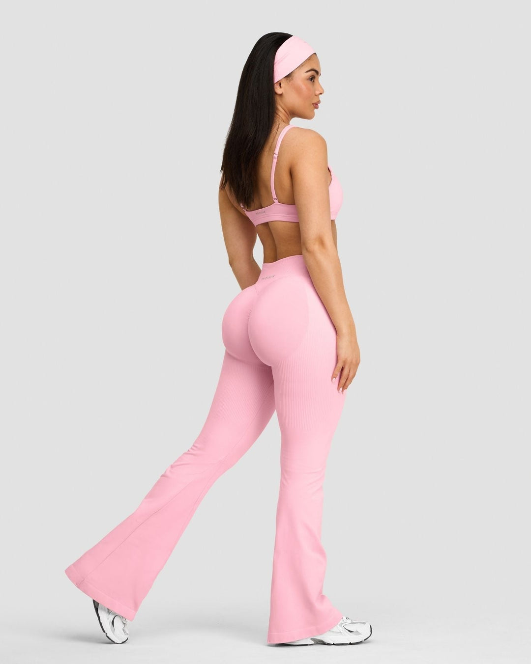 Elevate™ Sculpting Mid V-Waist Flare Leggings | Cotton Pink