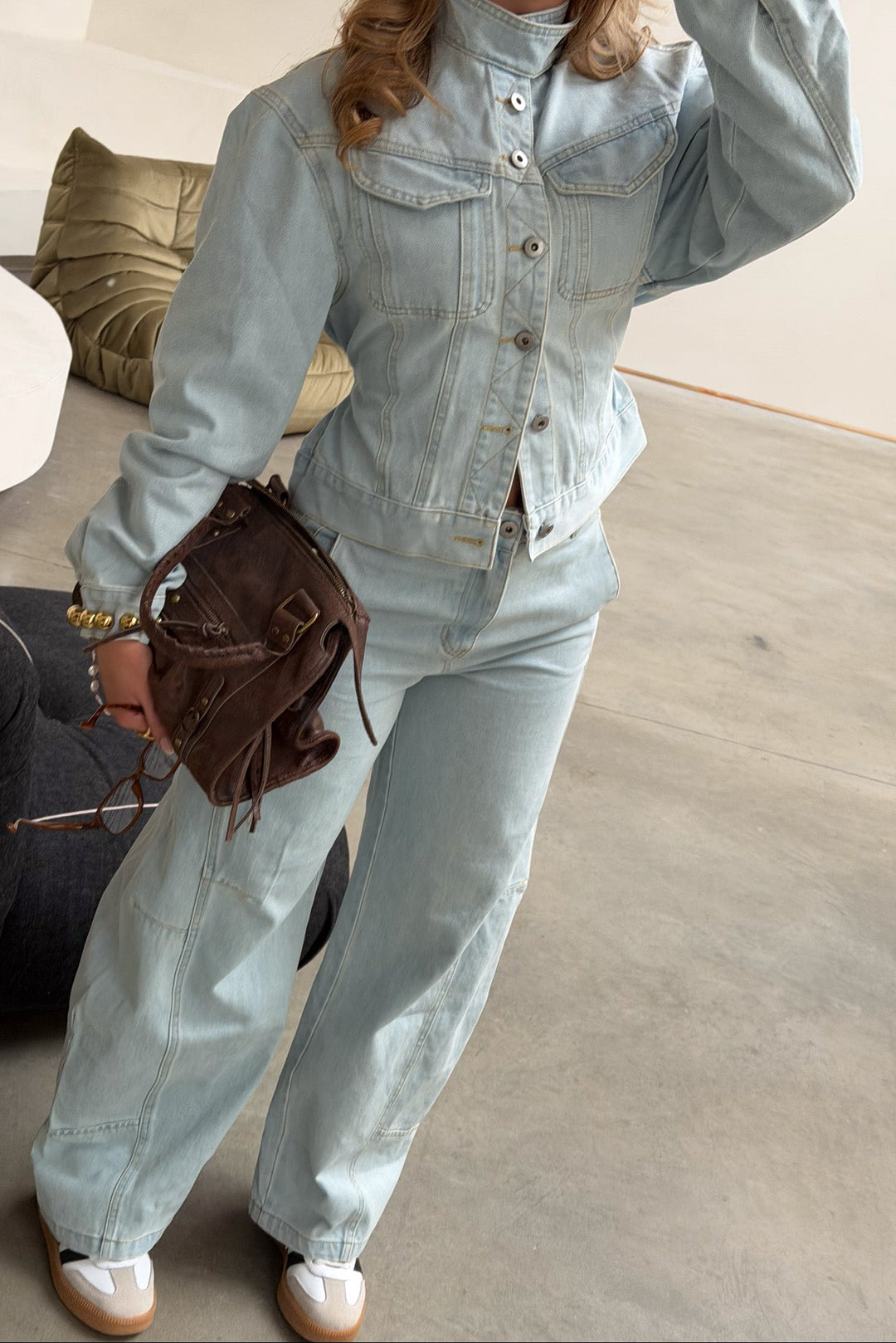 Light Wash Balloon Jeans
