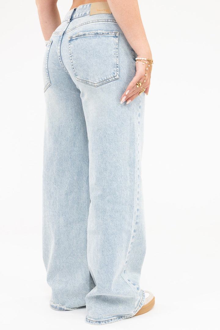 Low Waist Baggy Jeans