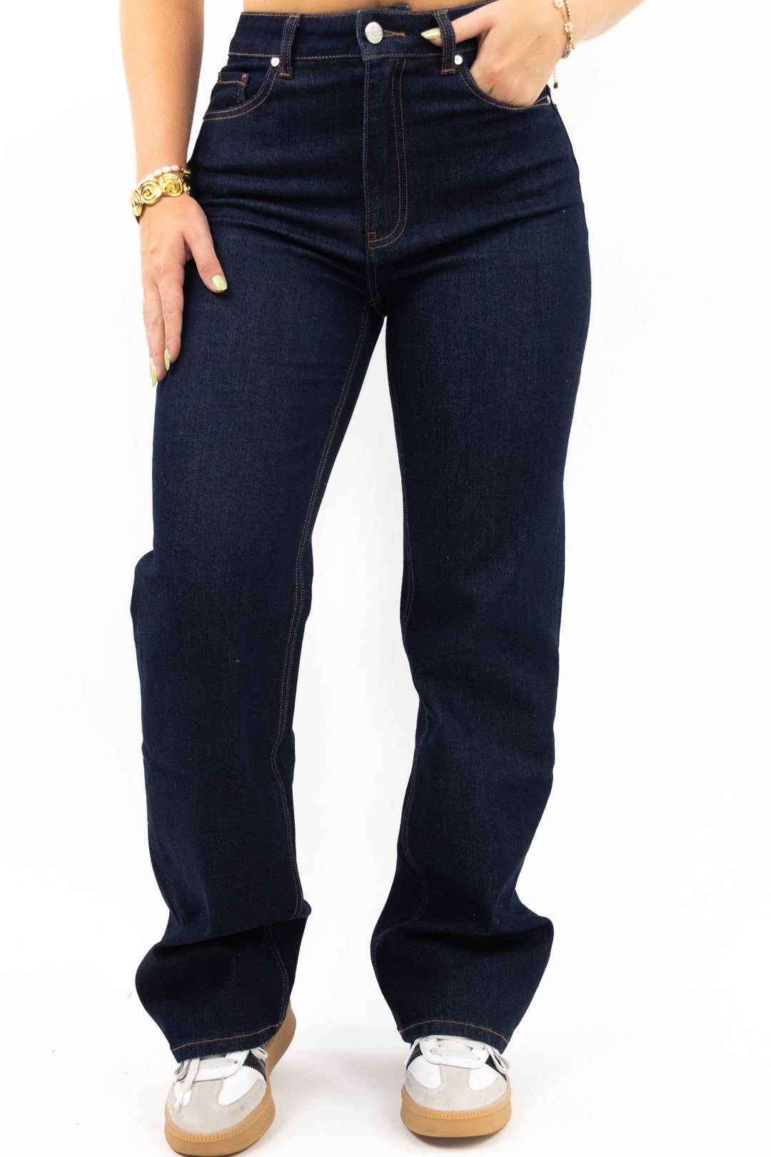 The Essential Wide Leg Jeans