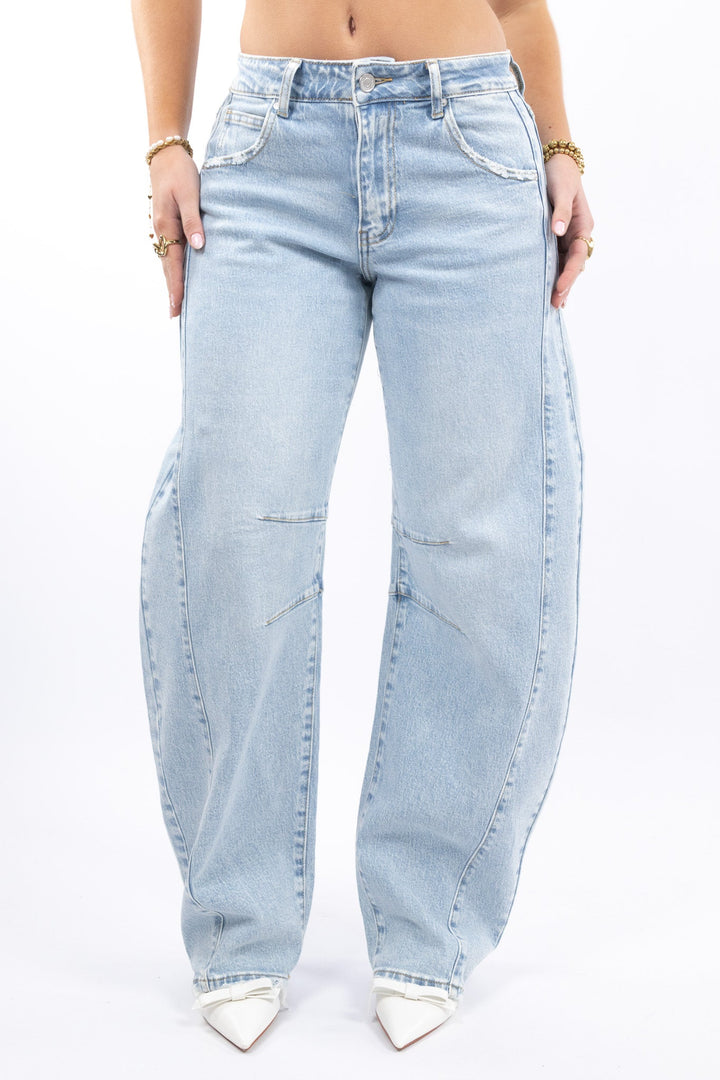 Balloon Fit Jeans